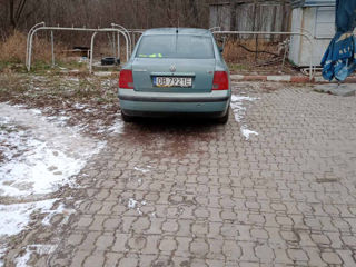 Volkswagen Passat foto 4