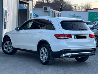 Mercedes GLC foto 3