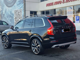 Volvo XC90 foto 7