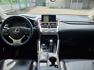 Lexus NX Series foto 5