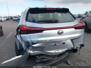 Lexus UX foto 5