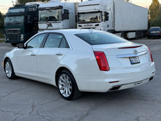 Cadillac CTS foto 2