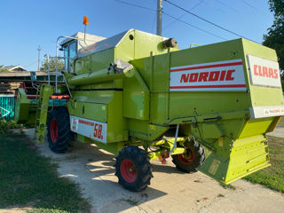 Claas dominator 58 foto 4