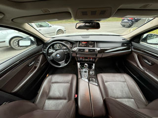 BMW 5 Series foto 7