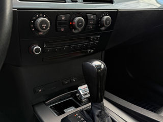 BMW 5 Series foto 8