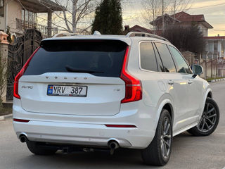 Volvo XC90 foto 4