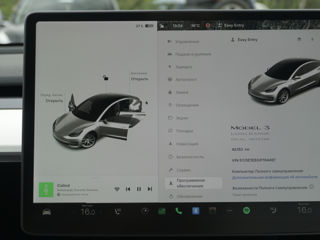 Tesla Model 3 foto 6