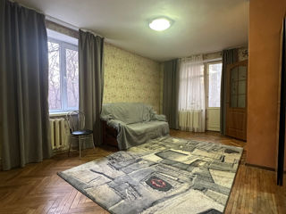 Apartament cu 2 camere, 45 m², Botanica, Chișinău foto 3