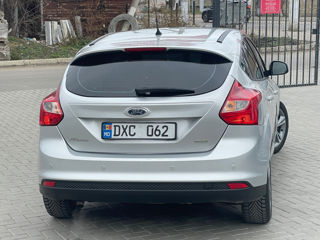 Ford Focus foto 4