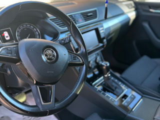 Skoda Superb foto 5