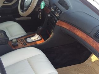 BMW 7 Series foto 1