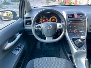 Toyota Auris foto 7