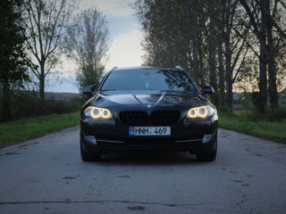 BMW 5 Series foto 8