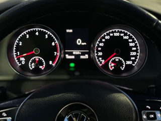 Volkswagen Golf foto 8