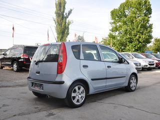 Mitsubishi Colt foto 4