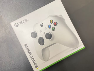 Wireless Controller - White.