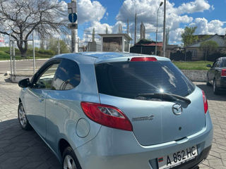 Mazda 2 foto 4