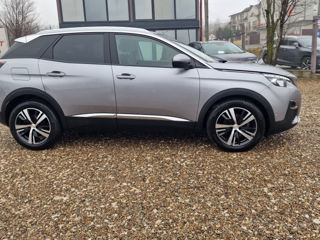 Peugeot 3008 foto 8