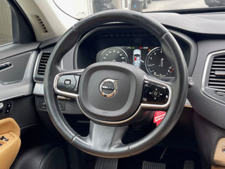 Volvo XC90 foto 11