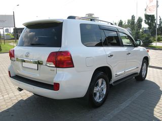 Toyota Land Cruiser foto 6