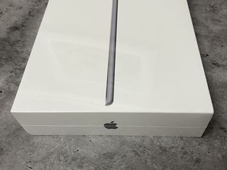 Apple iPad 9th Gen WiFi. Новый! Запечатаный! Гарантия!