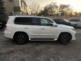 Lexus LX Series foto 3