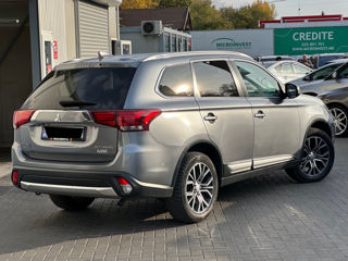 Mitsubishi Outlander foto 5