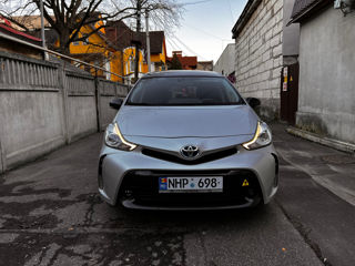 Toyota Prius + foto 3