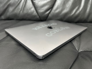 Macbook Air M1 A2337, la piese, blocat icloud foto 3