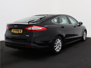 Ford Mondeo foto 4