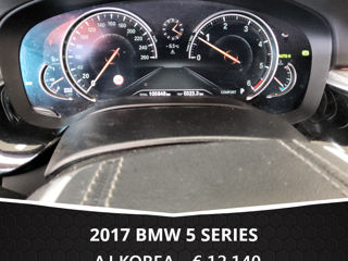 BMW 5 Series foto 7