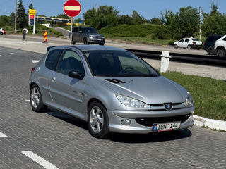 Peugeot 206 foto 0