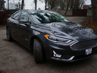 Ford Fusion foto 2