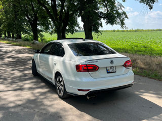 Volkswagen Jetta foto 10