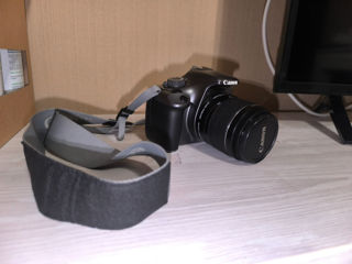 Canon 1100D foto 1