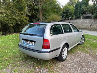 Skoda Octavia foto 5