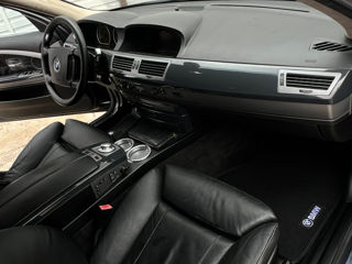 BMW 7 Series foto 7