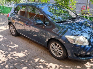 Toyota Auris foto 2