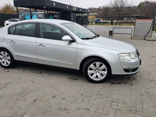 Volkswagen Passat foto 2