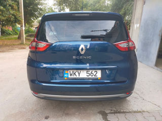 Renault Grand Scenic foto 3