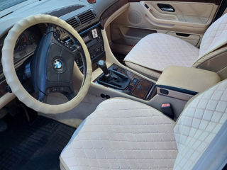 BMW 7 Series foto 9