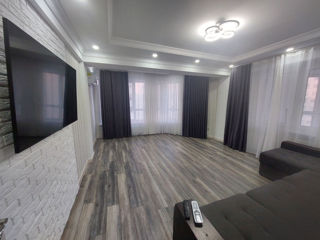 Apartament cu 2 camere, 65 m², Centru, Chișinău