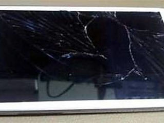 Samsung Galaxy S4 ( на запчасти разбит экран ) foto 1