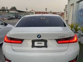 BMW 3 Series foto 4