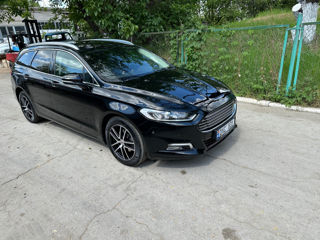 Ford Mondeo foto 7