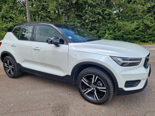 Volvo XC40 foto 2