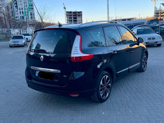 Renault Grand Scenic foto 3