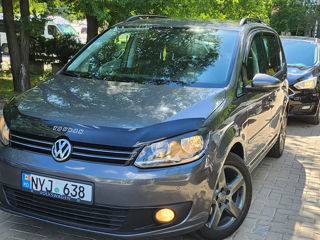 Volkswagen Touran foto 18