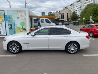 BMW 7 Series foto 5