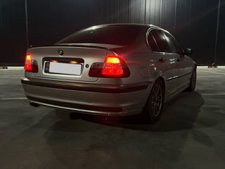 BMW 3 Series foto 5